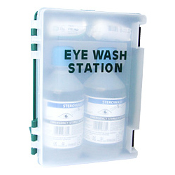 BEESWIFT EYEWASH BOXED STATION 2X500ML